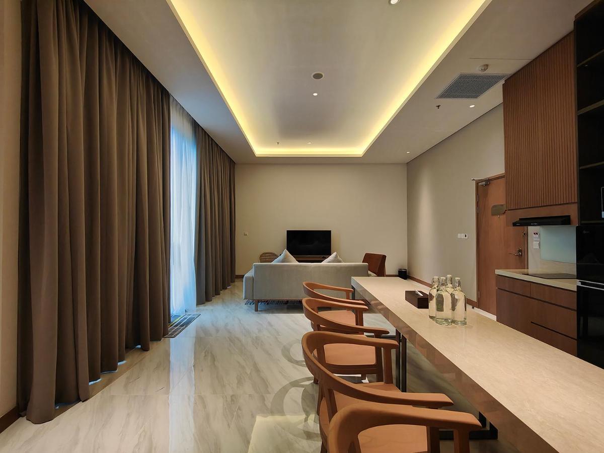 Ra Suites Simatupang Jakarta Exterior photo