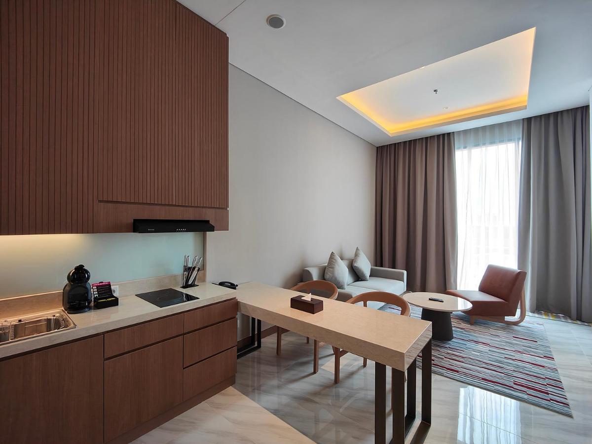 Ra Suites Simatupang Jakarta Exterior photo