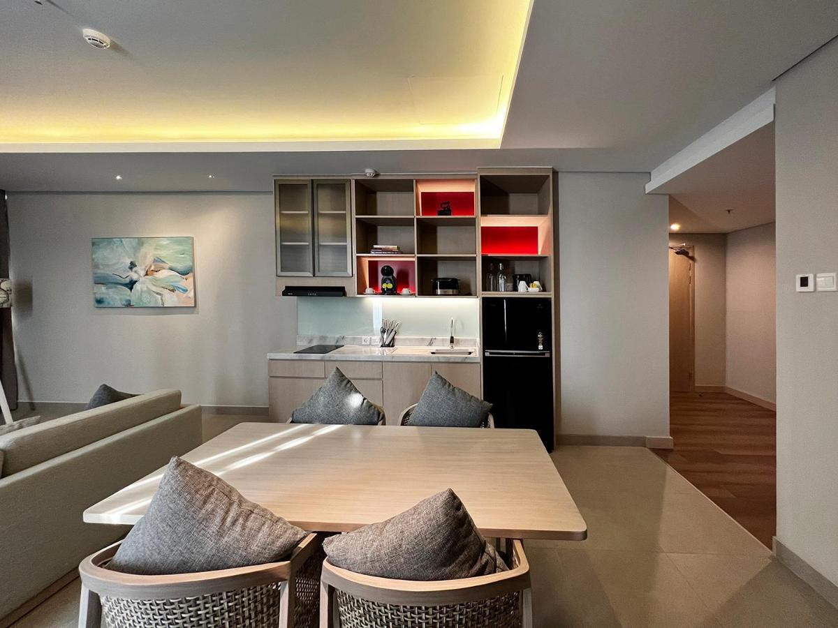 Ra Suites Simatupang Jakarta Room photo