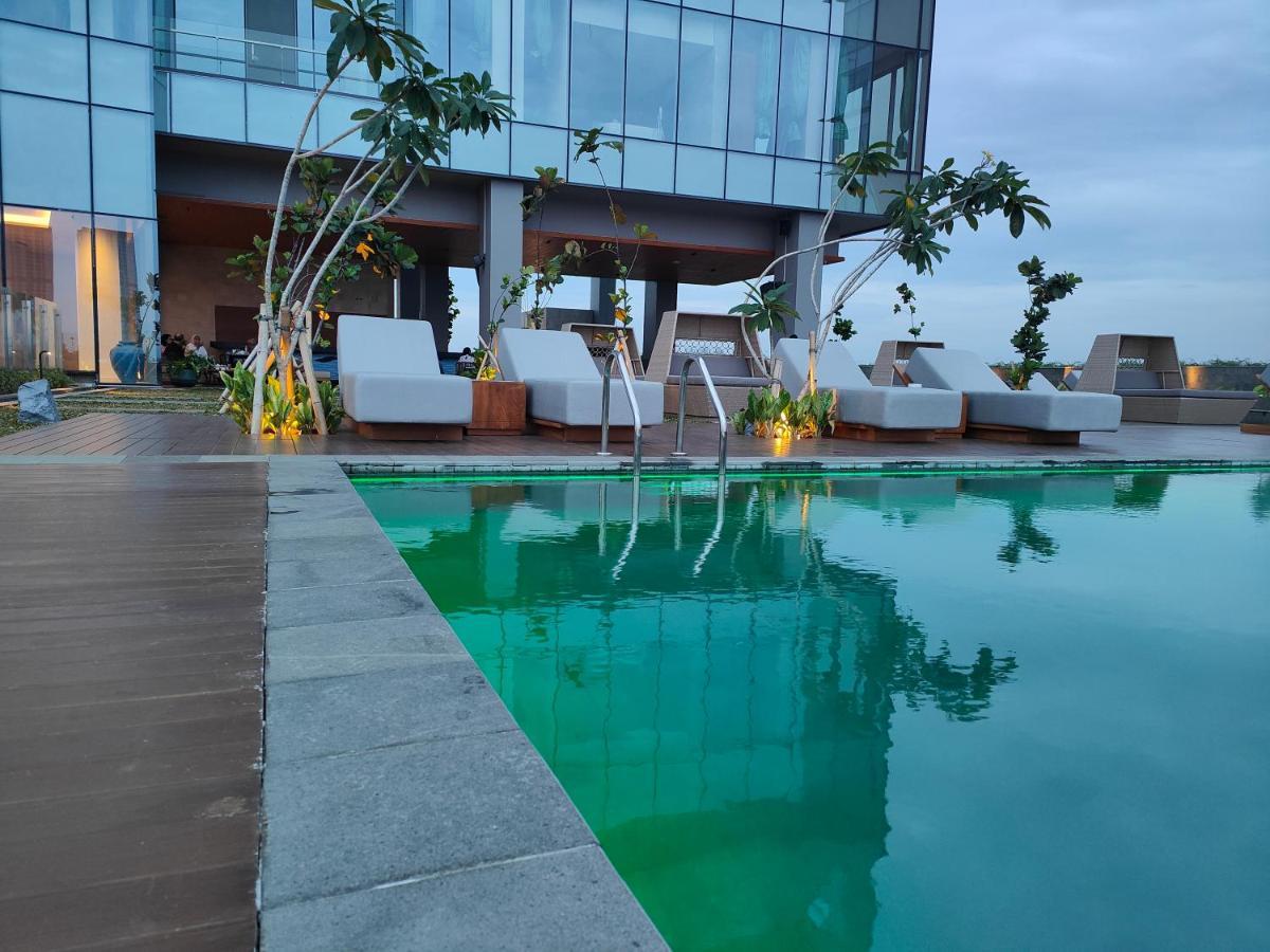 Ra Suites Simatupang Jakarta Exterior photo