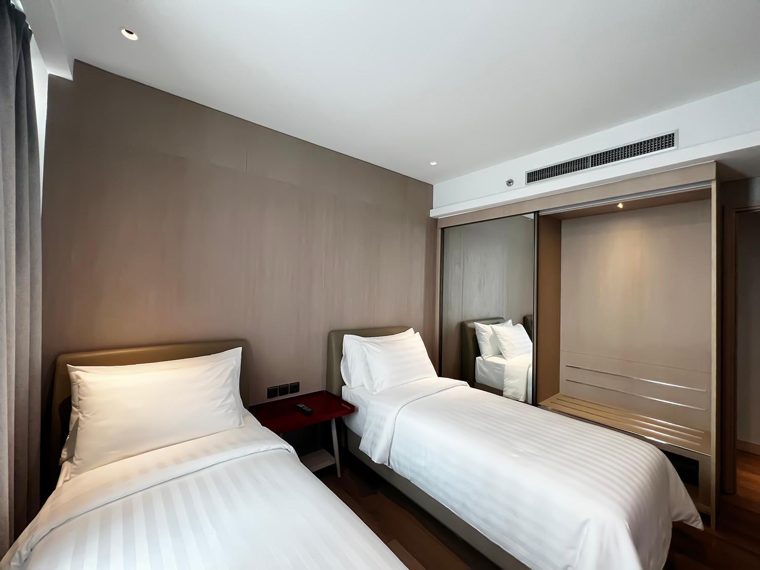 Ra Suites Simatupang Jakarta Room photo